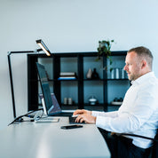 heilys® AddRed Desk Lamp